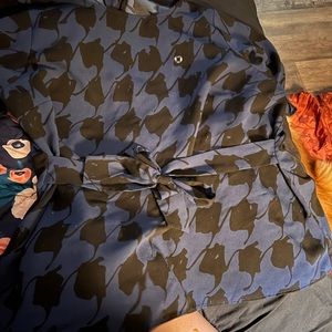 Chase apparel 24w gently preowned. Smoke free home